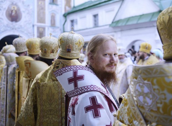Если в храме не причащают на Рождество… Комментирует епископ Обуховский Иона