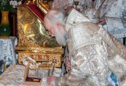 Принесение на Псковскую землю со святой горы Афон ковчега с частицами мощей, 17 января 2015 года
