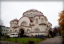 Проводы ковчега с Поясом Пресвятой Богородицы из Санкт-Петербурга 24 октября 2011 года