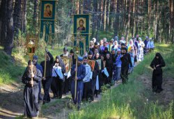 Крестный ход «Дорогой Спасителя» Псковская епархия 12 июля 2013 года