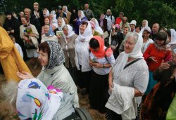 Крестный ход с иконой Спаса Елеазаровского на Талабские острова 12 июля 2014 года