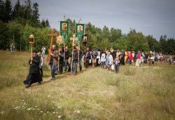 Крестный ход с иконой Спаса Елеазаровского на Талабские острова 12 июля 2014 года