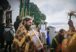 Крестный ход с иконой Спаса Елеазаровского на Талабские острова 12 июля 2014 года