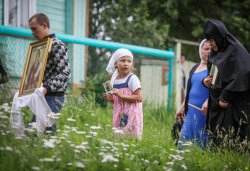 Крестный ход с иконой Спаса Елеазаровского на Талабские острова 12 июля 2014 года
