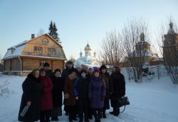 Паломничество в Свято-Благовещенскую Никандрову пустынь 28 ноября 2010 года
