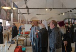 Открытие фотовыставки псковского фотохудожника Андрея Кокшарова 5 мая 2013 года