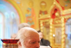 Первосвятительский визит в Псковскую епархию. Посещение пещер Псково-Печерского монастыря