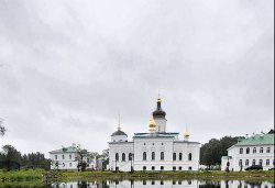Первосвятительский визит в Псковскую епархию. Передача чудотворной иконы «Спас Вседержитель»