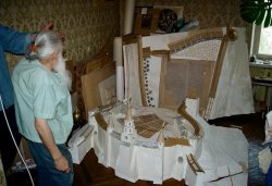 Макет Псковского кремля в однокомнатной квартире Николая Тимофеева, г.Санкт-петербург. Фото Егора Робенко