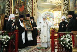 Первосвятительский визит в Псковскую епархию. Передача чудотворной иконы «Спас Вседержитель»
