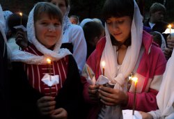 Паломничество в Свято-Успенский Псково-Печерский монастырь 29 августа 2011 года на всенощное бдение - Иерусалимский Чин Погребения Божией Матери