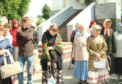 Паломничество в Оптину пустынь, Свято-Тихонову пустынь, Казанскую Амвросиеву пустынь (п. Шамардино) 18-19 июня 2011 года