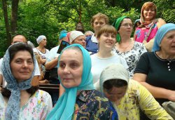 Паломничество в Оптину пустынь, Свято-Тихонову пустынь, Казанскую Амвросиеву пустынь (п. Шамардино) 18-19 июня 2011 года