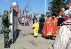Крестный ход вокруг Пскова 26 апреля 2012 года