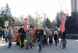 Крестный ход вокруг Пскова 26 апреля 2012 года