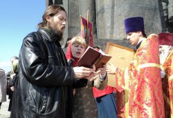 Крестный ход вокруг Пскова 26 апреля 2012 года