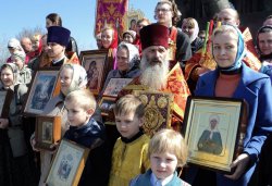 Крестный ход вокруг Пскова 26 апреля 2012 года