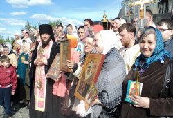Крестный ход вокруг Пскова 15 мая 2012 года