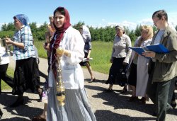 Крестный ход вокруг Пскова 13 июня 2012 года