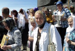 Крестный ход вокруг Пскова 13 июня 2012 года