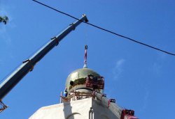 Освящение куполов и колоколов храма в Крестах 4 июля 2012 года