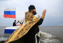 Крестный ход с иконой Спаса Елеазаровского на Талабские острова 12 июля 2012 года. Фоторепортаж Андрея Кокшарова