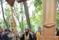 Крестный ход с иконой Спаса Елеазаровского на Талабские острова 12 июля 2012 года. Фоторепортаж Андрея Кокшарова