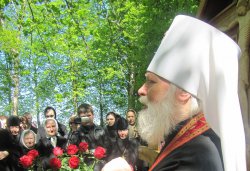 Паломничество на Талабские острова в день памяти святителя Николая Чудотворца 22 мая 2011 года