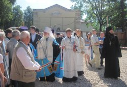 Освящение куполов и колоколов храма в Крестах 4 июля 2012 года