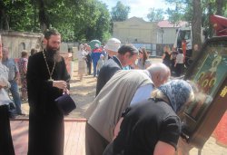 Освящение куполов и колоколов храма в Крестах 4 июля 2012 года