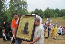 Крестный ход с иконой Спаса Елеазаровского на Талабские острова 12 июля 2012 года