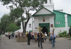 Крестный ход вокруг Пскова 16 августа 2012 года