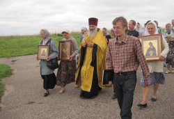 Крестный ход вокруг Пскова 16 августа 2012 года
