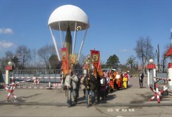 Крестный ход вокруг Пскова 26 апреля 2012 года