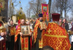 Крестный ход вокруг Пскова 26 апреля 2012 года
