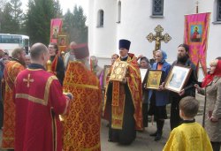 Крестный ход вокруг Пскова 26 апреля 2012 года