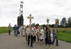 Крестный ход вокруг Пскова 16 июля 2012 года