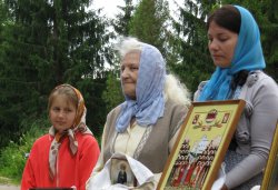Крестный ход вокруг Пскова 16 июля 2012 года