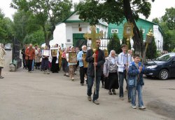 Крестный ход вокруг Пскова 16 августа 2012 года