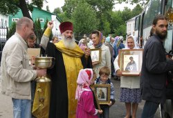 Крестный ход вокруг Пскова 16 августа 2012 года
