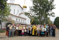Крестный ход вокруг Пскова 16 августа 2012 года