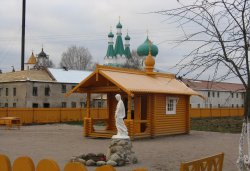 Паломничество в Введено-Ояцкий, Александро-Свирский, Покрово-Тервенический монастыри 8-9 мая 2010 года