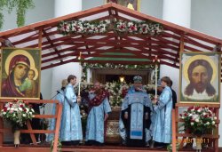Паломничество в Свято-Успенский Псково-Печерский монастырь 29 августа 2011 года на всенощное бдение - Иерусалимский Чин Погребения Божией Матери
