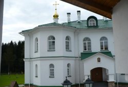 Паломничество в Иоанно-Богословский Крыпецкий и Спасо-Елеазаровский монастыри 03.10.2010 года