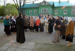 Второй паломнический семинар «По святыням Псковской области» 11-14 мая 2006 года
