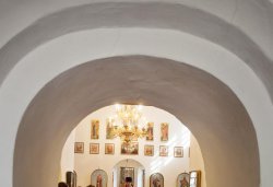 Крестный ход вокруг Пскова 26 апреля 2012 года. Фоторепортаж Андрея Кокшарова