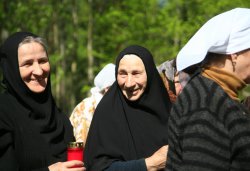 Крестный ход вокруг Пскова 15 мая 2012 года. Фоторепортаж Андрея Кокшарова