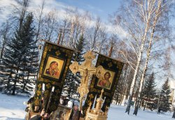 Крестный ход вокруг Пскова 26 января 2012 года. Фоторепортаж Андрея Кокшарова