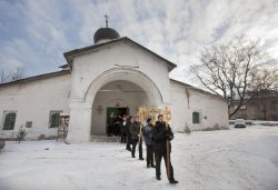 Крестный ход вокруг Пскова 13 февраля 2012 года. Фоторепортаж Андрея Кокшарова