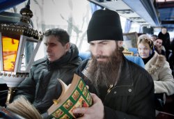 Крестный ход вокруг Пскова 14 марта 2012 года. Фоторепортаж Андрея Кокшарова